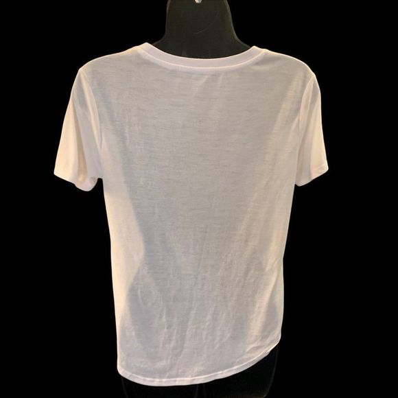 Disney White T-Shirt w Mickey, Donald and Goofy,  Size Med, EUC - WM47 - Picture 3 of 5